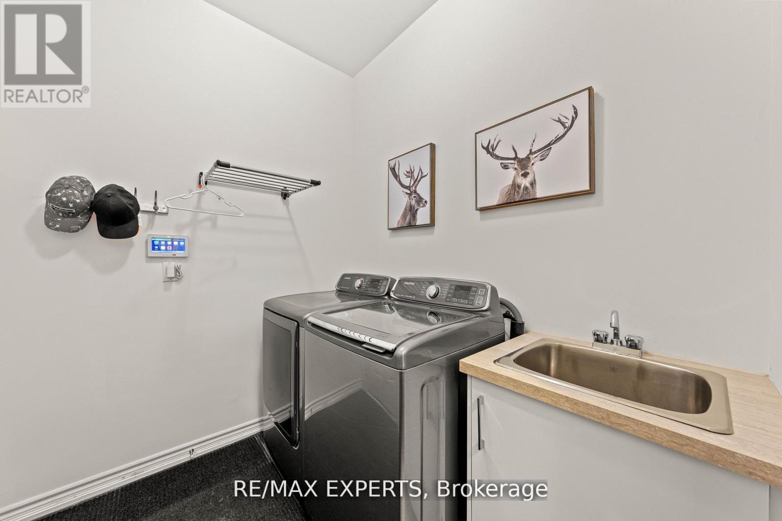 48 Manor Glen Crescent, East Gwillimbury, Ontario  L0G 1M0 - Photo 18 - N12936420