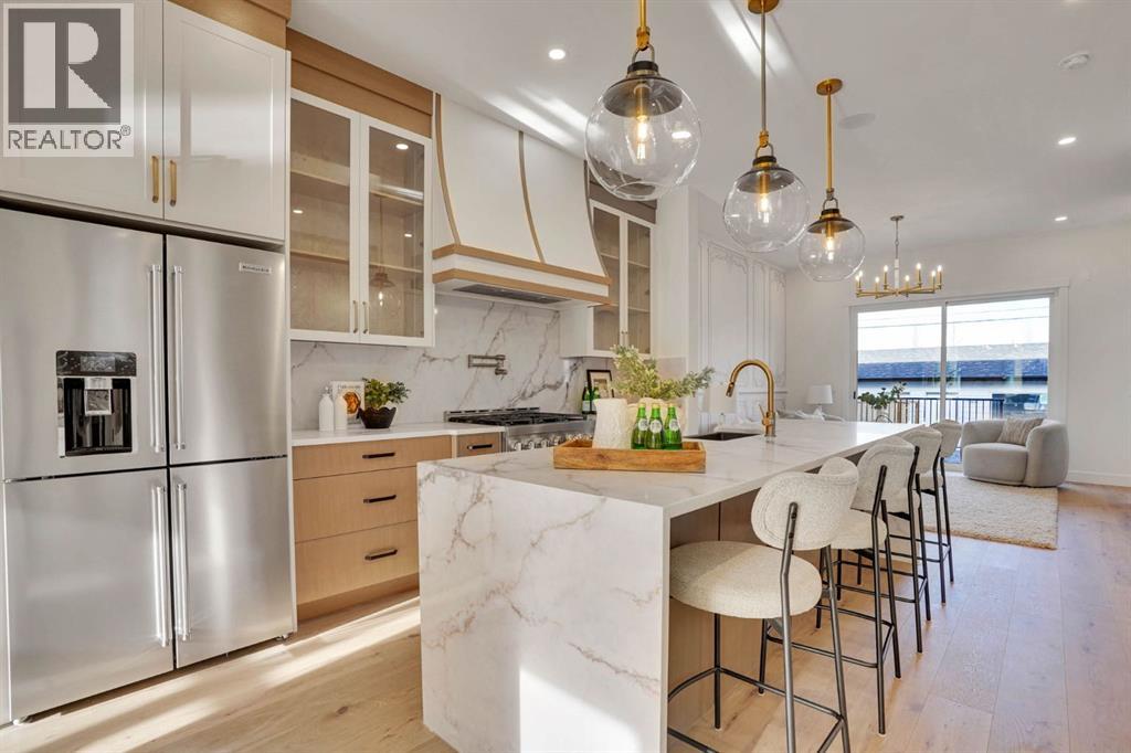 2012 35 Street SW, Calgary, Alberta  T3E 2X6 - Photo 12 - A2304128