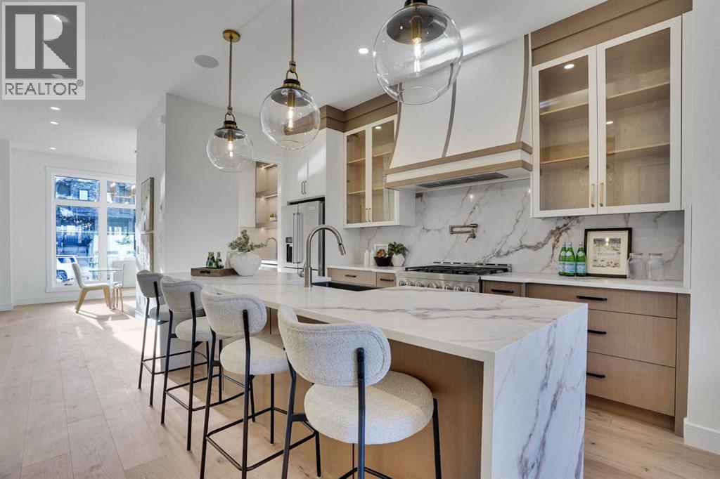 2012 35 Street SW, Calgary, Alberta  T3E 2X6 - Photo 13 - A2304128