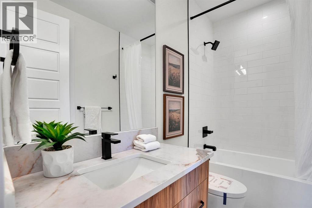 2012 35 Street SW, Calgary, Alberta  T3E 2X6 - Photo 23 - A2304128