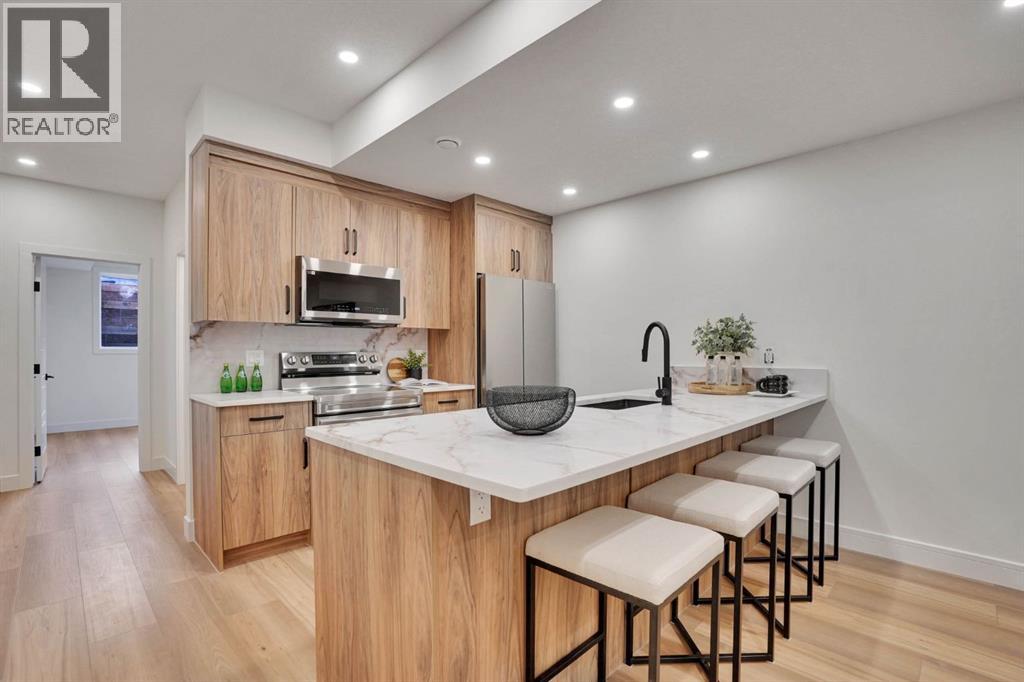 2012 35 Street SW, Calgary, Alberta  T3E 2X6 - Photo 39 - A2304128