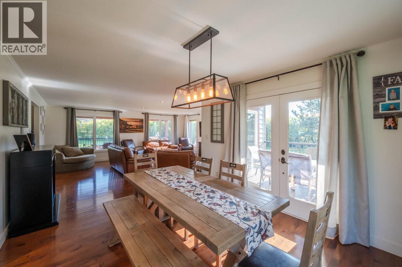 300 Jones Way Road, Oliver, British Columbia  V0H 1T5 - Photo 15 - 10384714