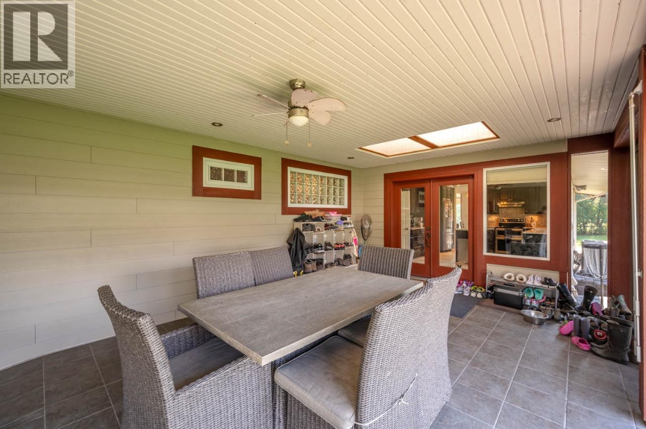 300 Jones Way Road, Oliver, British Columbia  V0H 1T5 - Photo 38 - 10384714
