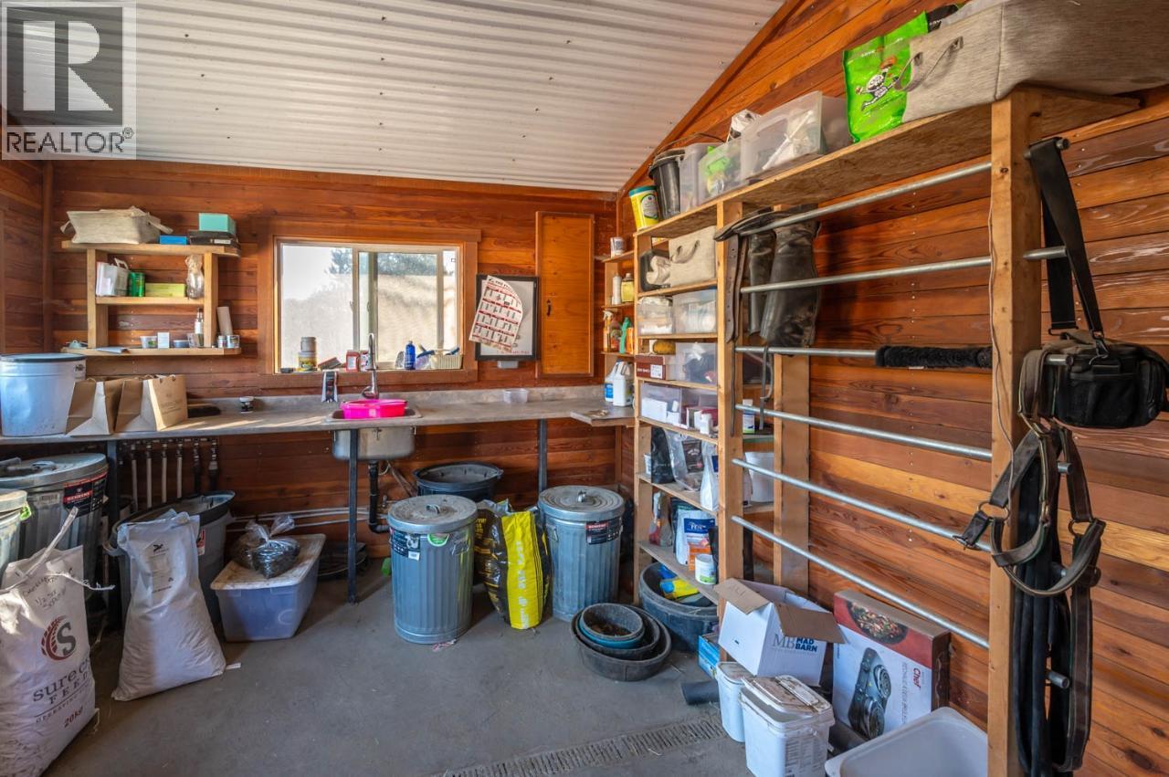 300 Jones Way Road, Oliver, British Columbia  V0H 1T5 - Photo 47 - 10384714