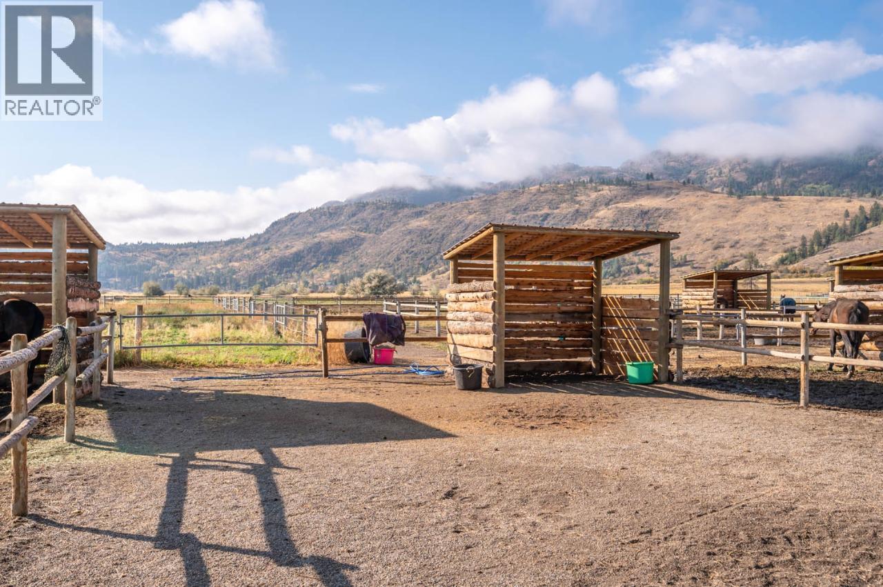 300 Jones Way Road, Oliver, British Columbia  V0H 1T5 - Photo 54 - 10384714