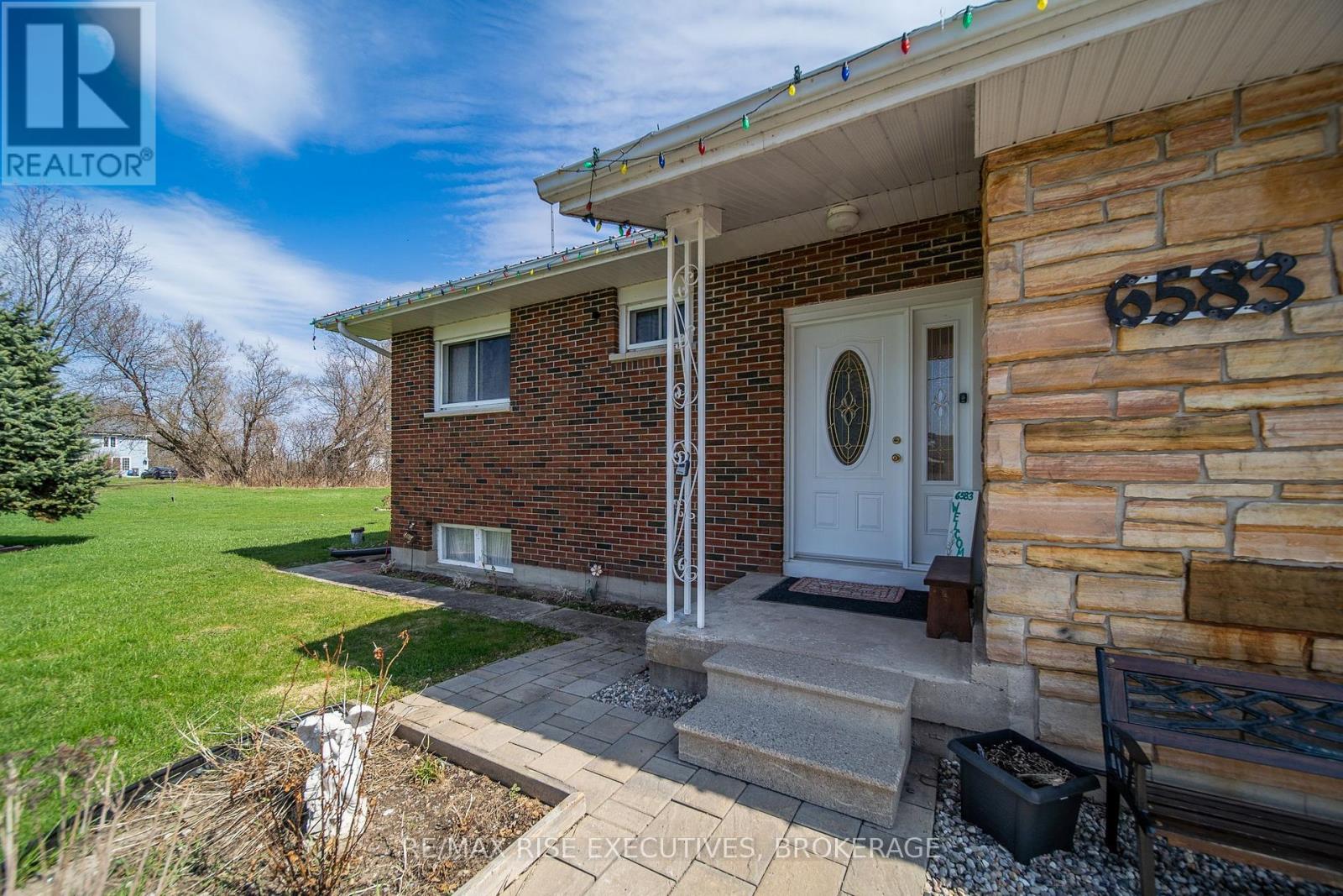 6583 Highway 15, Kingston, Ontario  K0H 2N0 - Photo 3 - X13040338