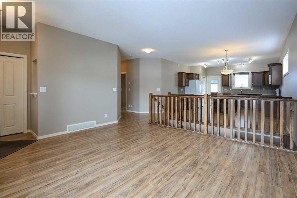 18 Traptow Close, Red Deer, Alberta  T4P 0N5 - Photo 7 - A2298741