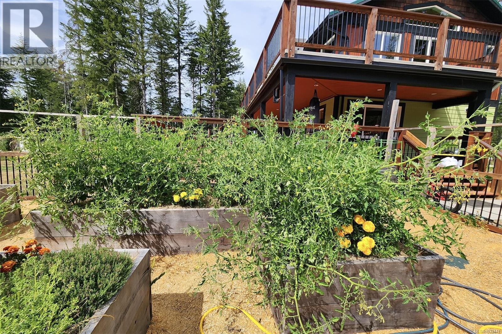 2030 Spike Rd, Merville, British Columbia  V9J 1N5 - Photo 32 - 1032441