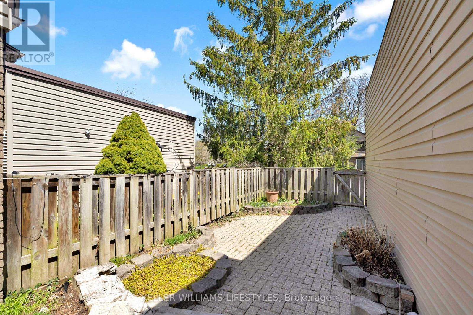 695 Woodcrest Boulevard, London South, Ontario  N6K 1P8 - Photo 32 - X13040390