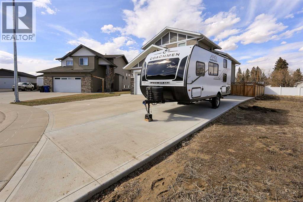 137 Coachman Way, Blackfalds, Alberta  T4M 0B4 - Photo 43 - A2304697