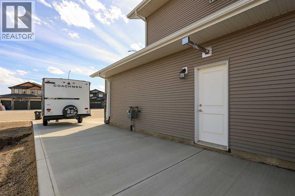 137 Coachman Way, Blackfalds, Alberta  T4M 0B4 - Photo 42 - A2304697