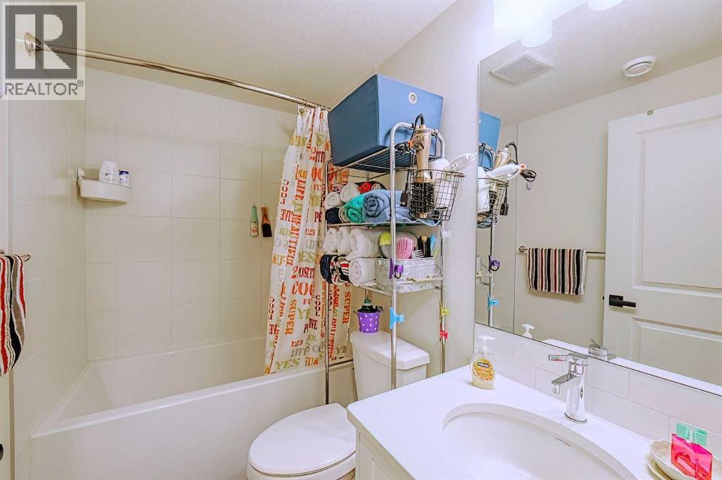 25 Belmont Green SW, Calgary, Alberta  T2X 5E3 - Photo 35 - A2290850