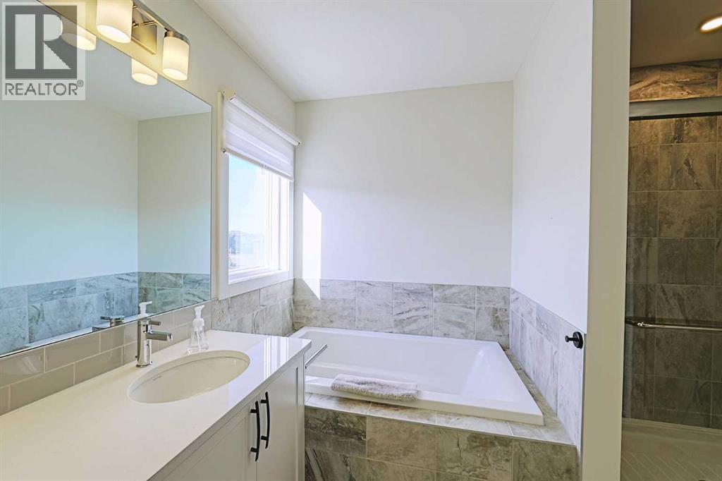 25 Belmont Green SW, Calgary, Alberta  T2X 5E3 - Photo 29 - A2290850