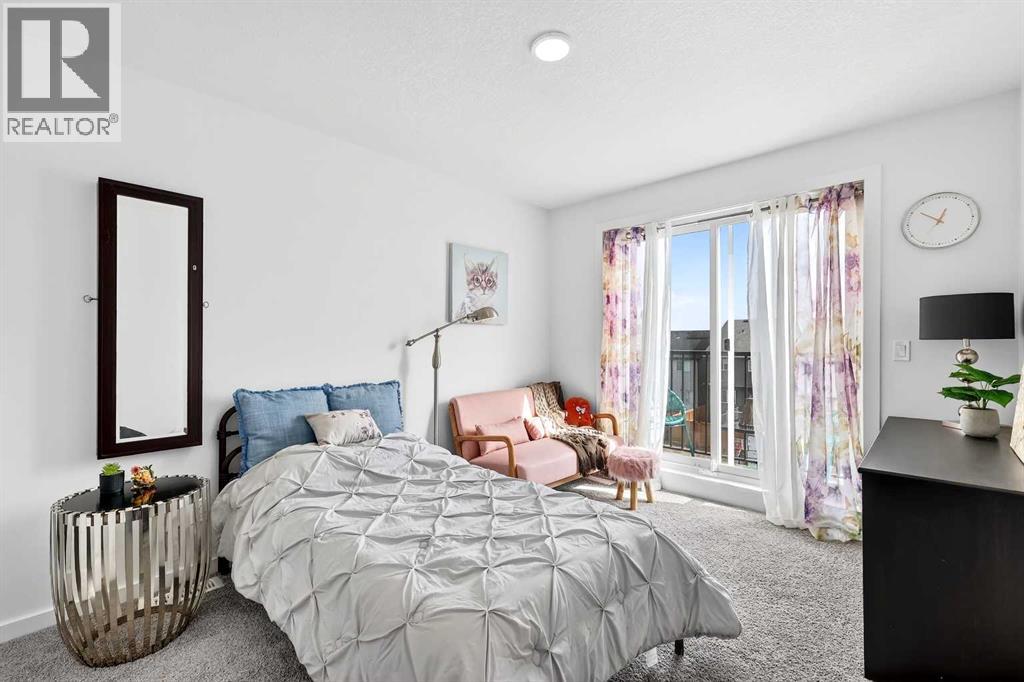 42 Heirloom Manor SE, Calgary, Alberta  T3S 0H2 - Photo 30 - A2297204