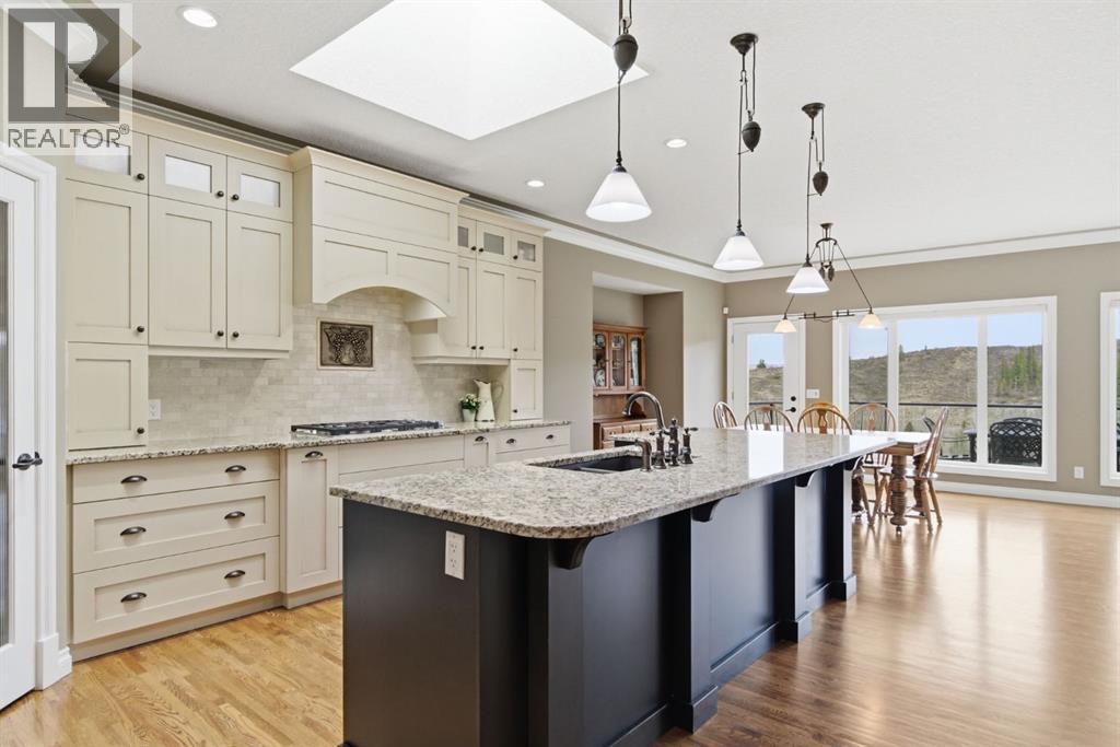 135 Jumping Pound Terrace, Cochrane, Alberta  T4C 0K6 - Photo 11 - A2303597