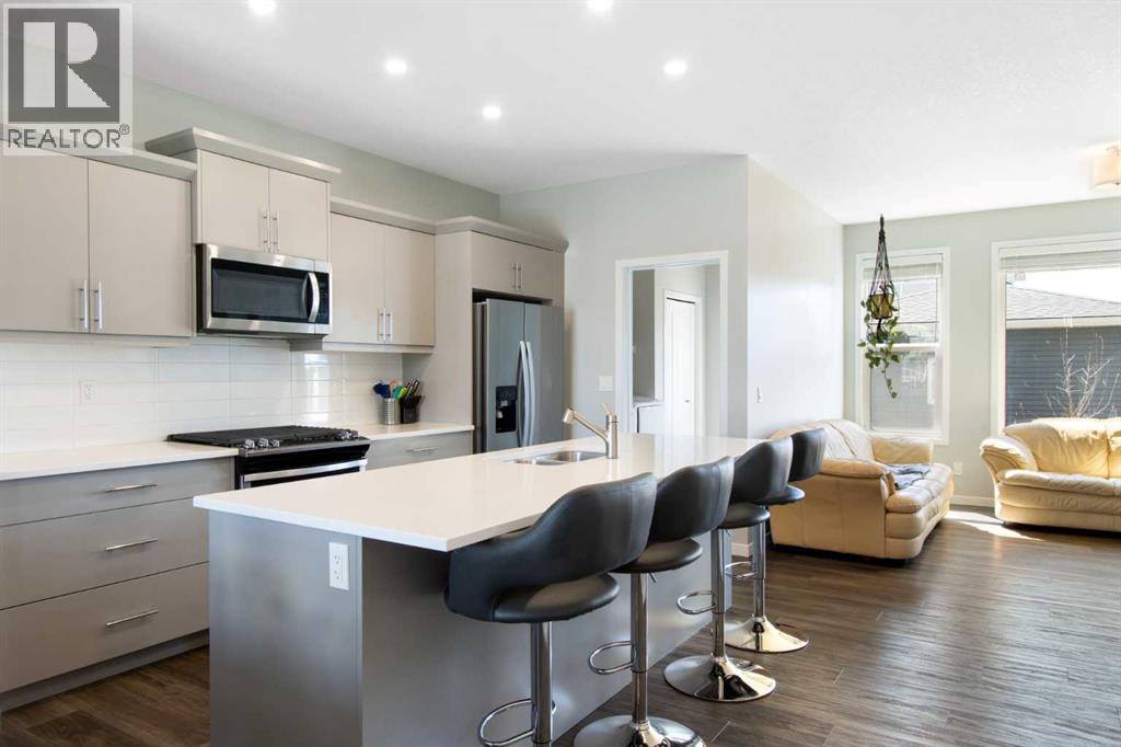 127 Ellen Road, Crossfield, Alberta  T0M 0S0 - Photo 3 - A2303819