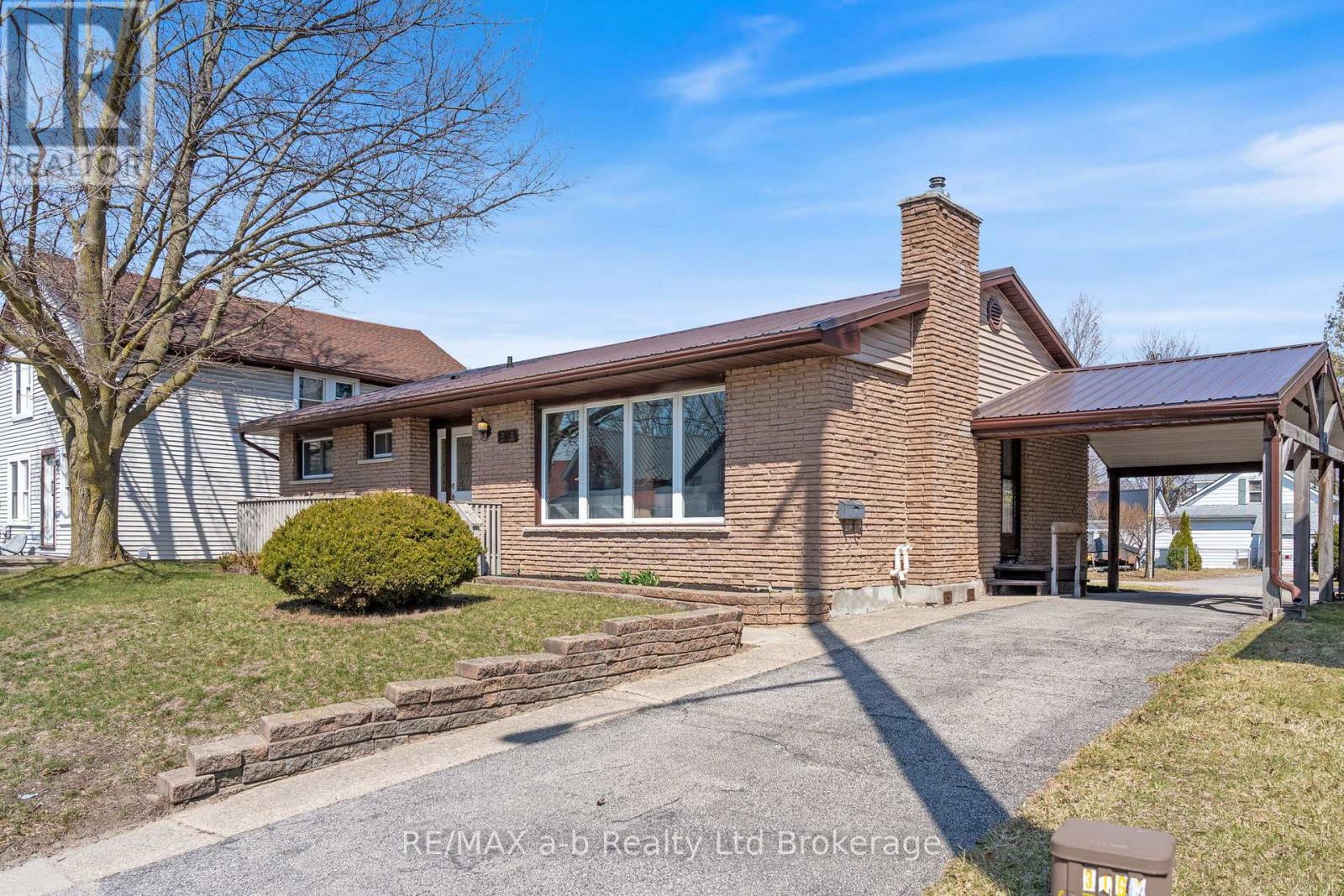 318 Broadway Street, Tillsonburg, Ontario  N4G 3S1 - Photo 28 - X12941754