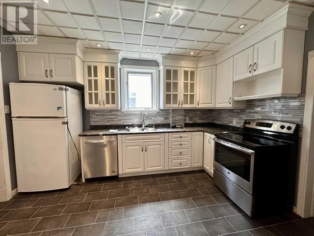 324 Harold St N, Thunder Bay, Ontario  P7C 4C6 - Photo 3 - TB2600797