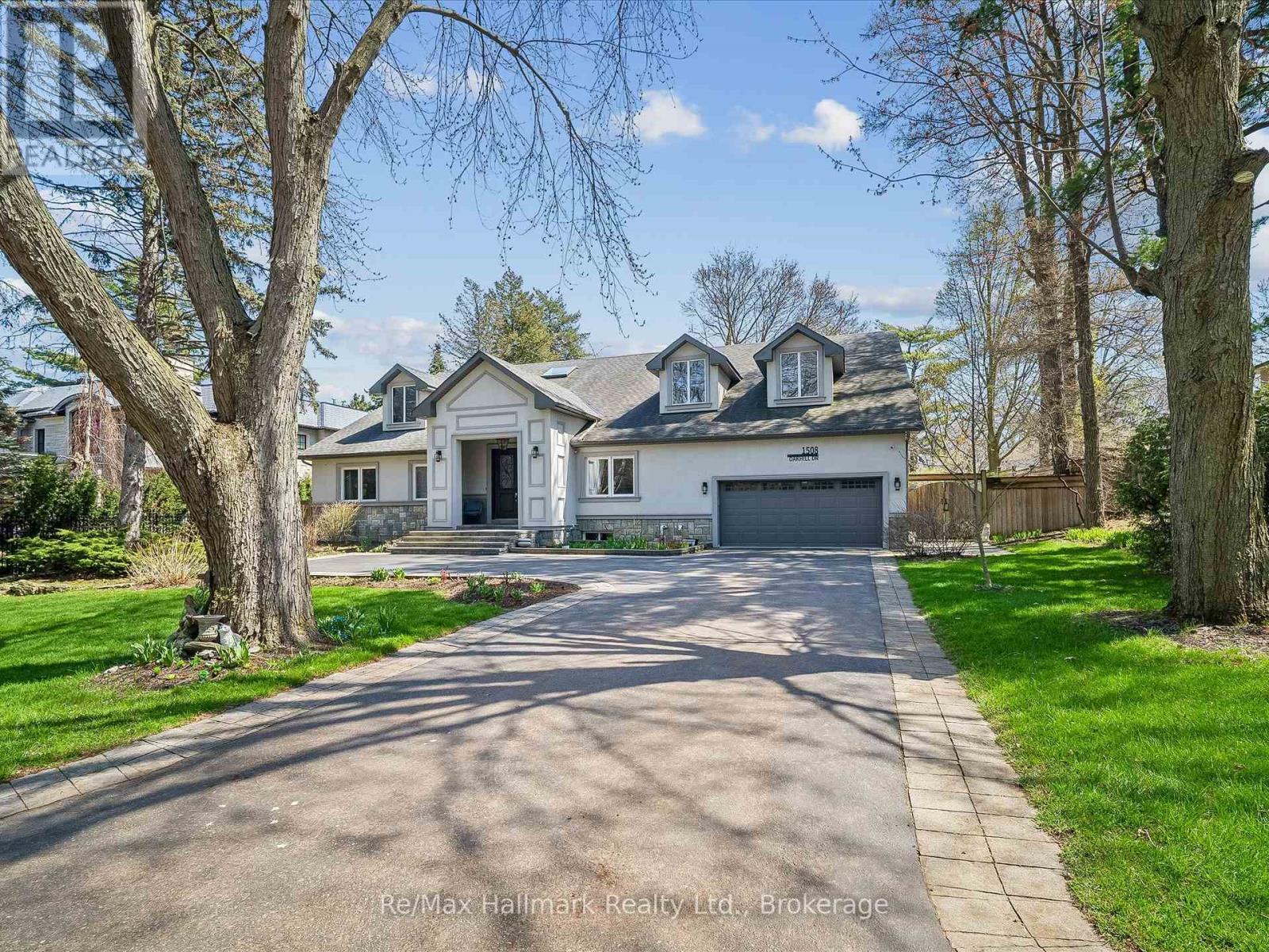 1508 Oakhill Drive, Oakville, Ontario  L6J 1Y5 - Photo 3 - W13040216