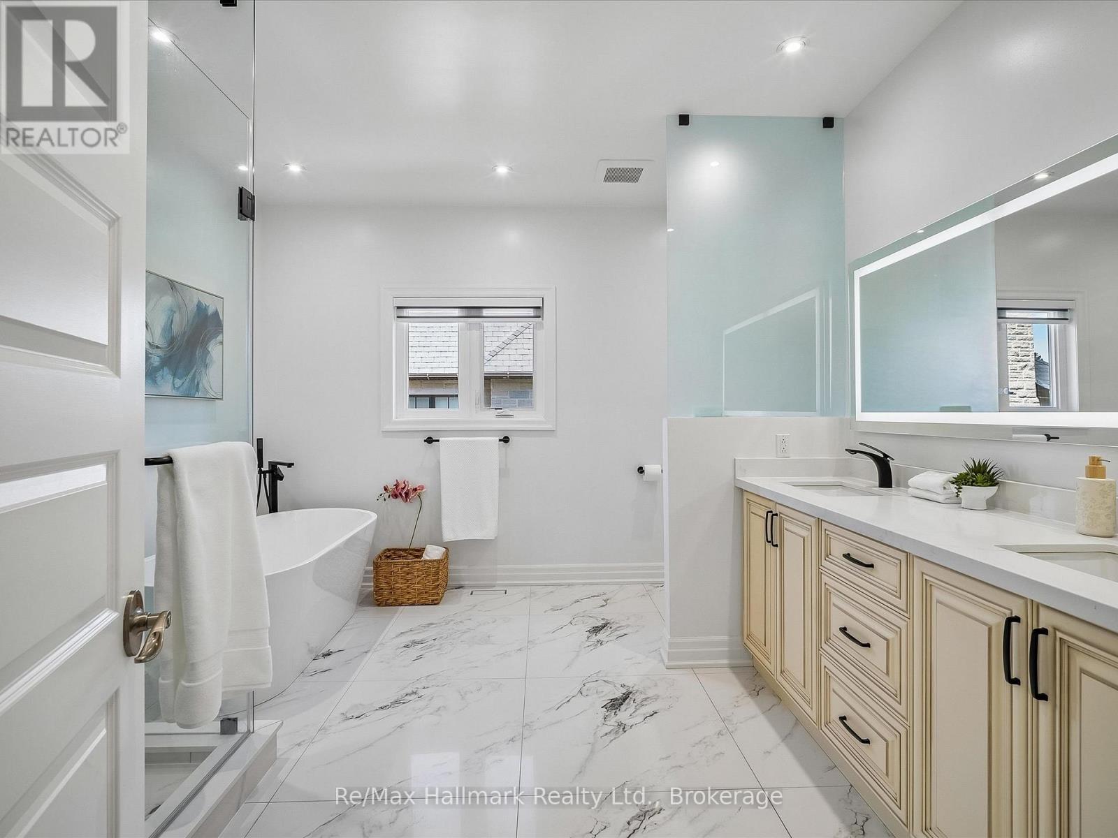 1508 Oakhill Drive, Oakville, Ontario  L6J 1Y5 - Photo 33 - W13040216