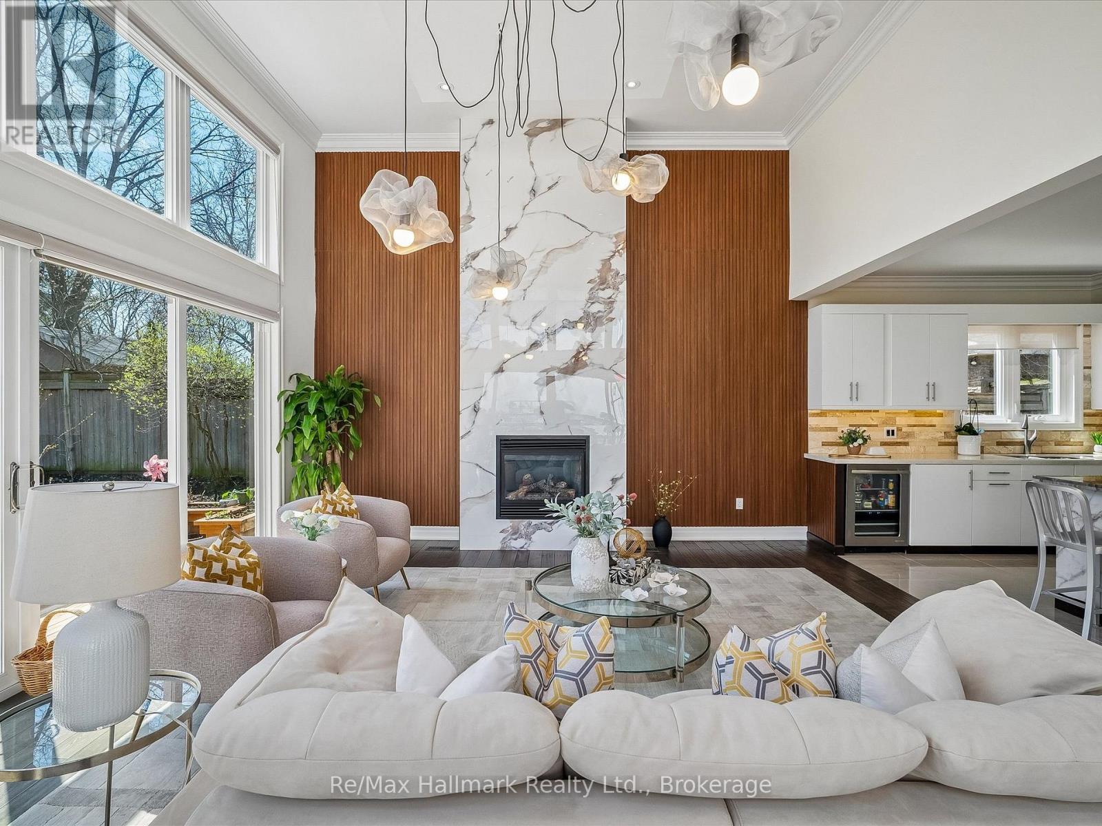 1508 Oakhill Drive, Oakville, Ontario  L6J 1Y5 - Photo 6 - W13040216