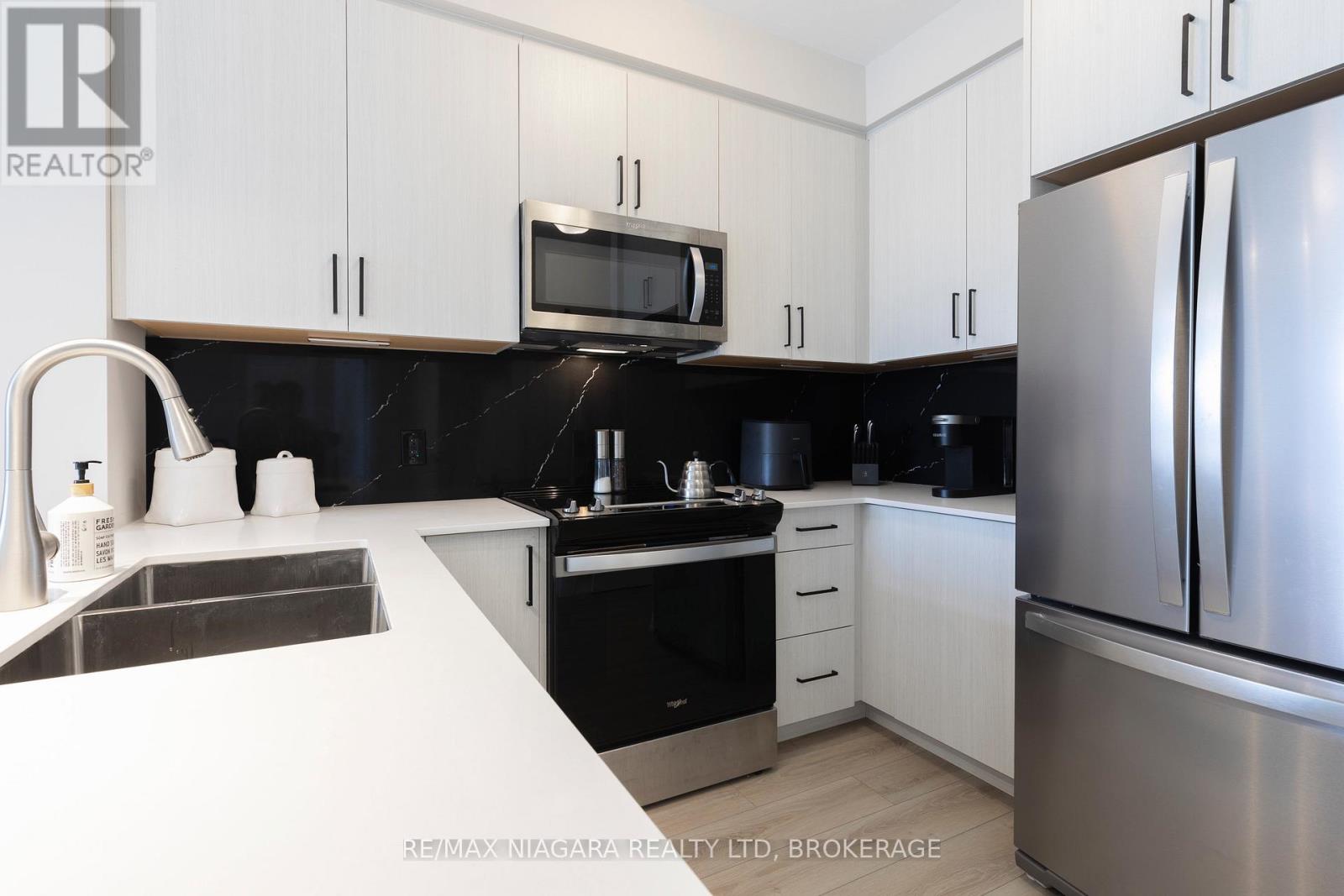 208 - 120 Springvalley Crescent, Hamilton, Ontario  L9C 0G2 - Photo 22 - X13040308