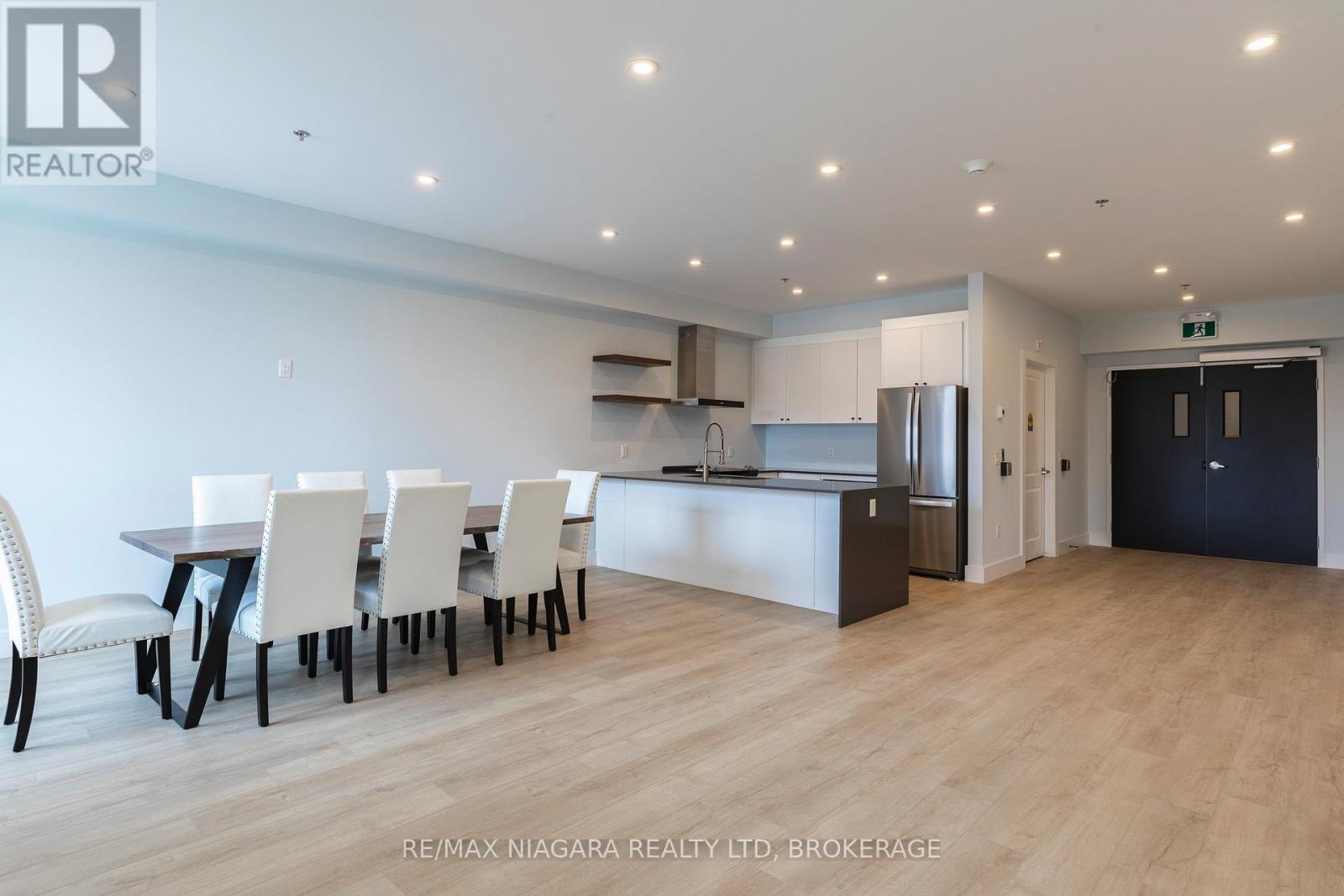 208 - 120 Springvalley Crescent, Hamilton, Ontario  L9C 0G2 - Photo 44 - X13040308