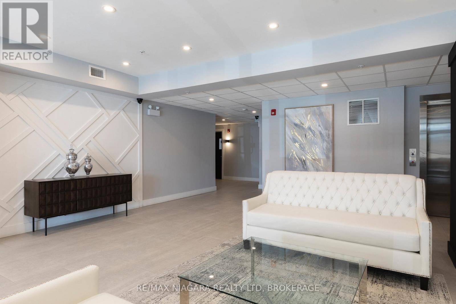 208 - 120 Springvalley Crescent, Hamilton, Ontario  L9C 0G2 - Photo 6 - X13040308