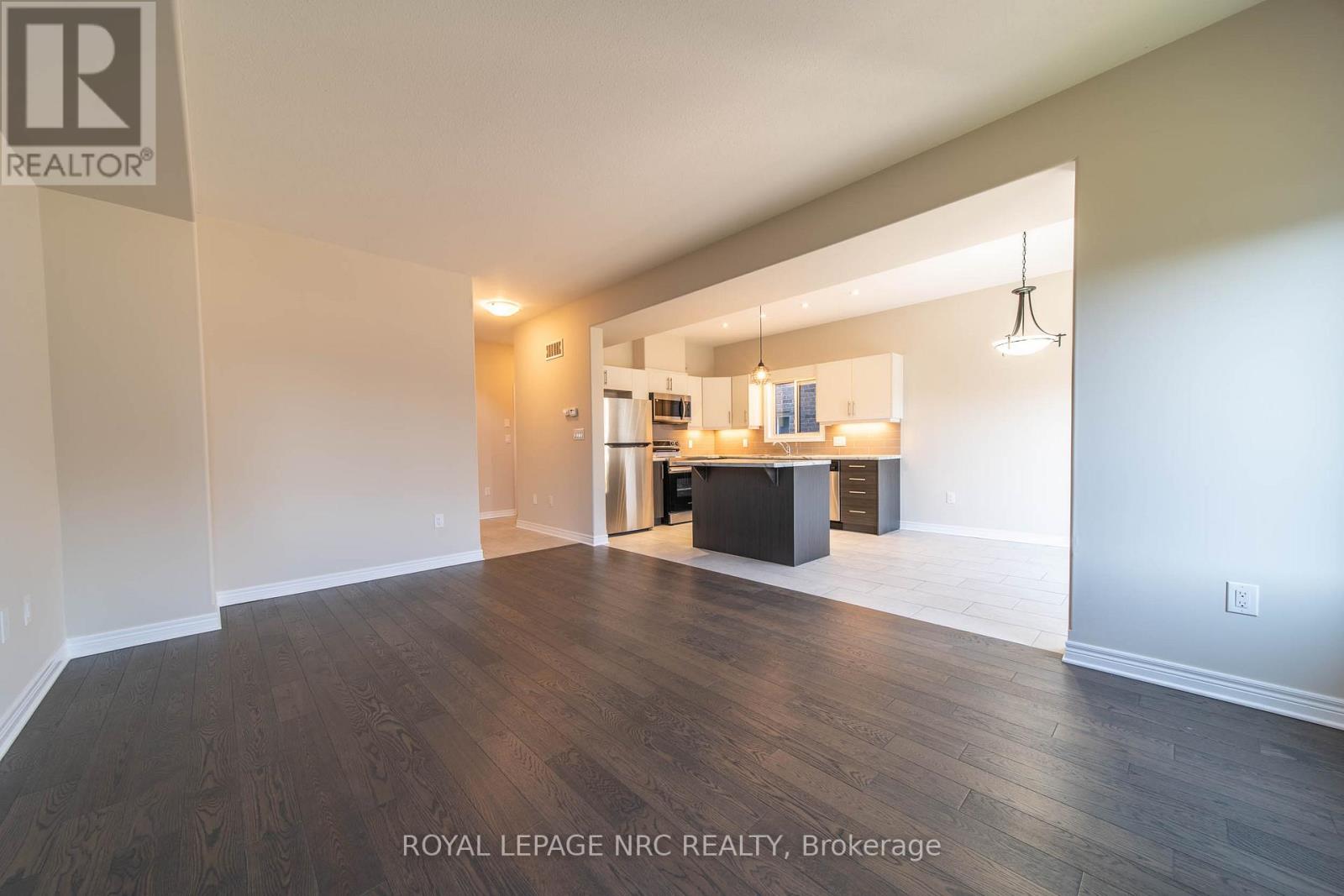 1 Sparkle Drive, Thorold, Ontario  L0S 1A0 - Photo 9 - X13040322