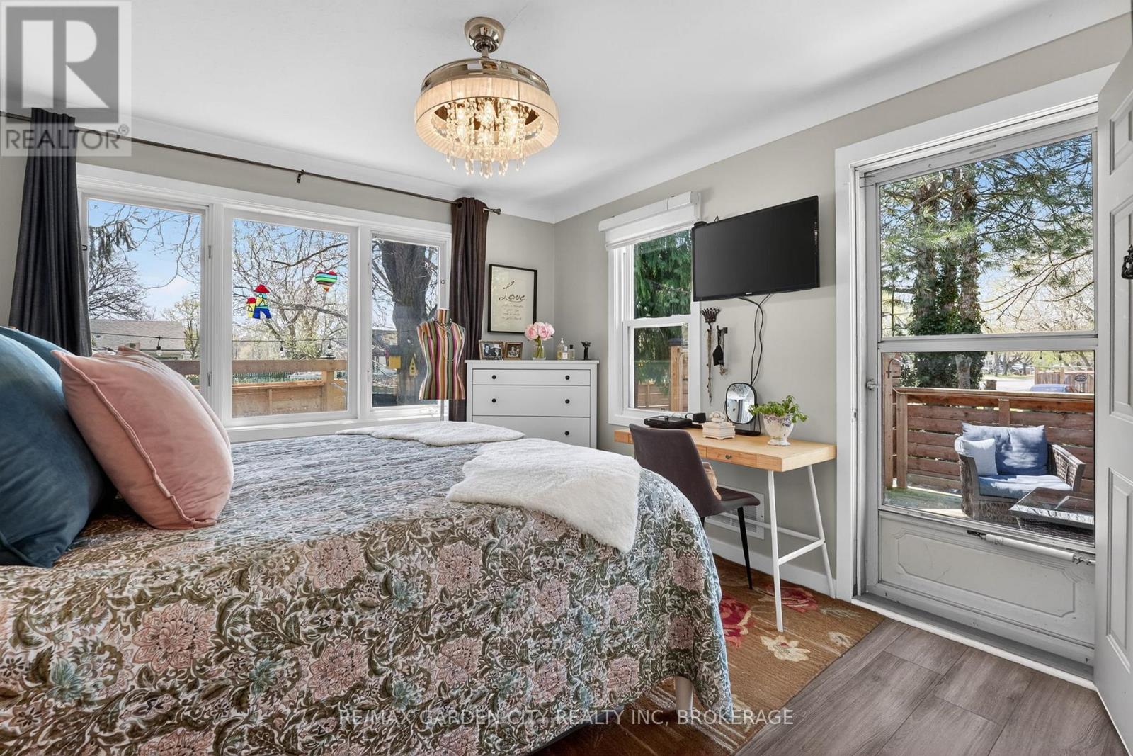 24 Bogart Street, St. Catharines, Ontario  L2M 1E6 - Photo 19 - X13040394