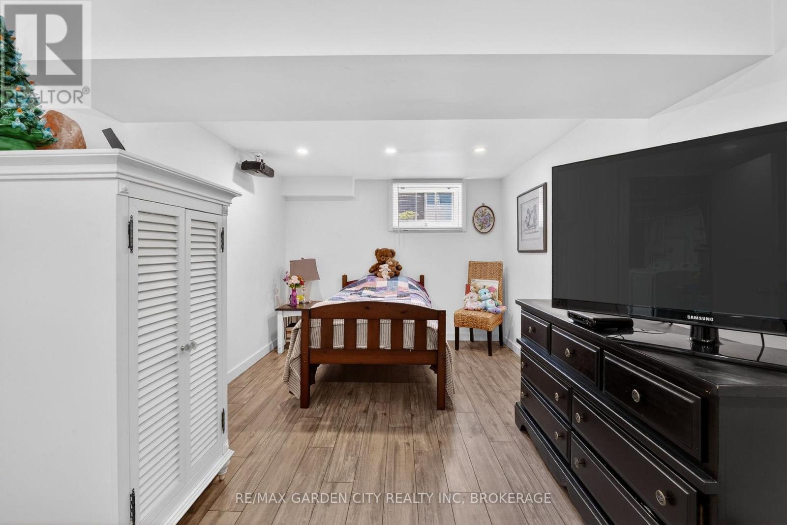 24 Bogart Street, St. Catharines, Ontario  L2M 1E6 - Photo 26 - X13040394