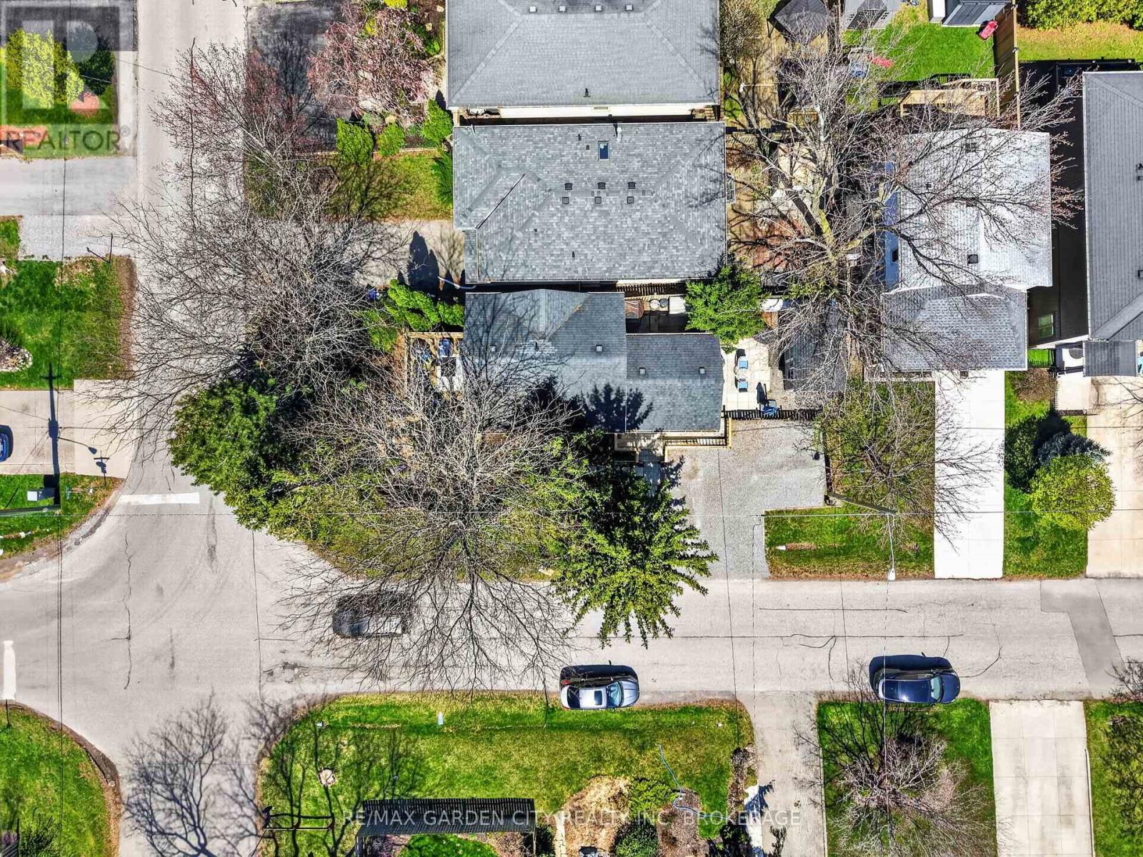 24 Bogart Street, St. Catharines, Ontario  L2M 1E6 - Photo 29 - X13040394