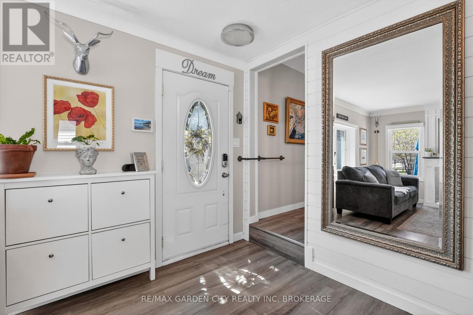 24 Bogart Street, St. Catharines, Ontario  L2M 1E6 - Photo 8 - X13040394