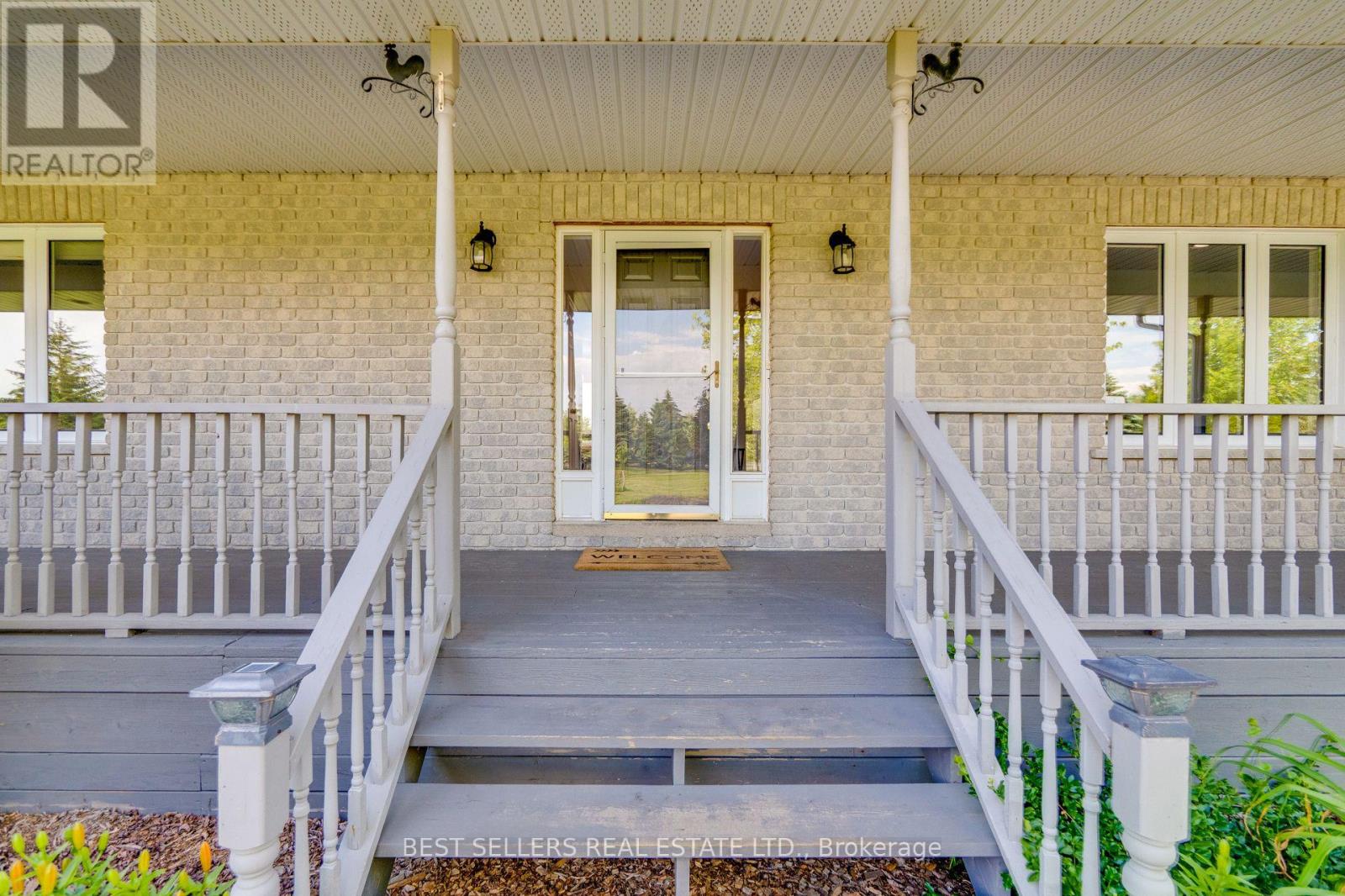 14 Pioneer Ridge Court, Essa, Ontario  L0L 1N0 - Photo 10 - N12613812