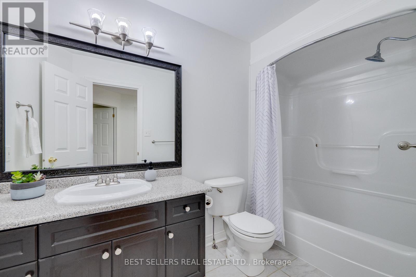 14 Pioneer Ridge Court, Essa, Ontario  L0L 1N0 - Photo 25 - N12613812