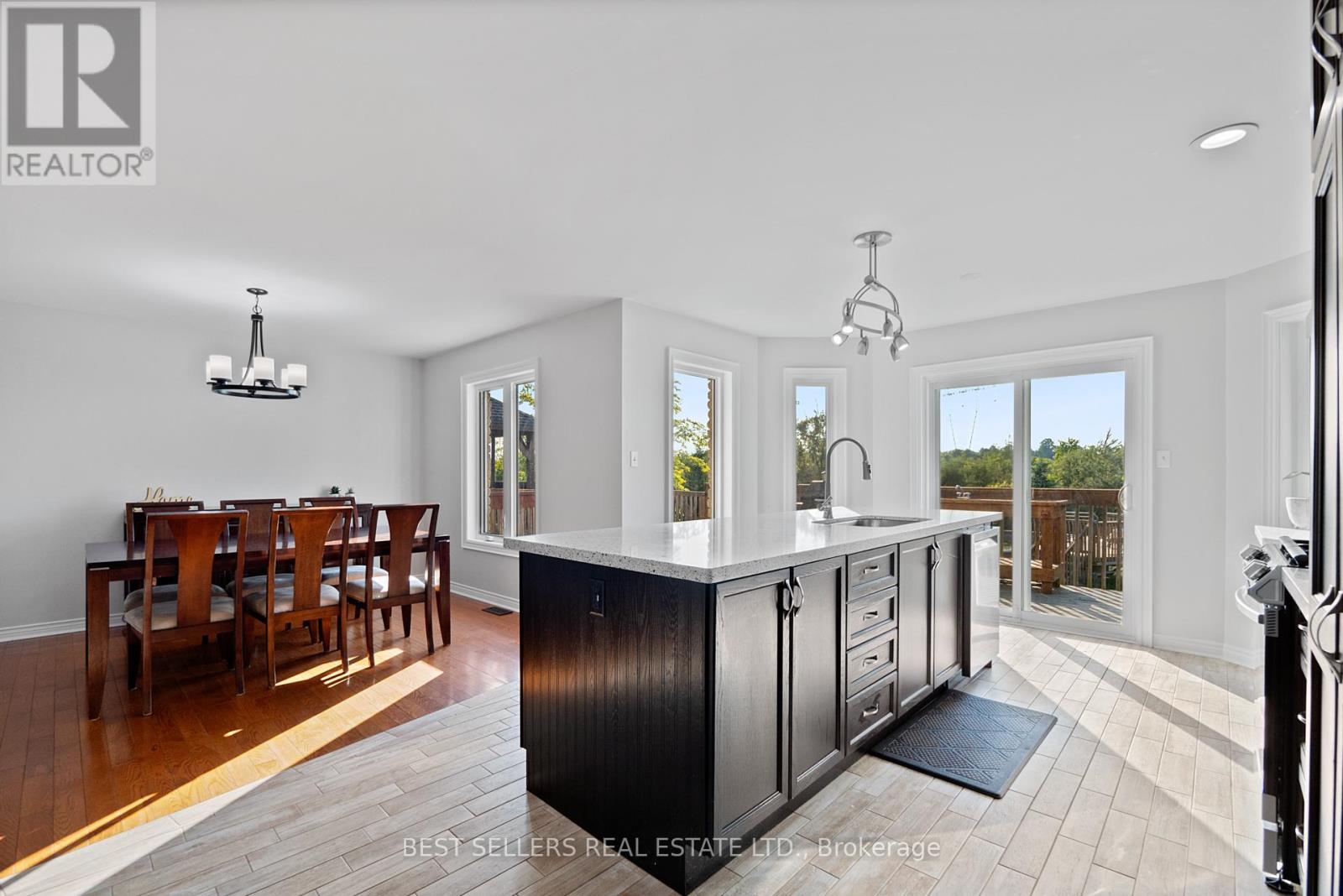 14 Pioneer Ridge Court, Essa, Ontario  L0L 1N0 - Photo 21 - N12613812