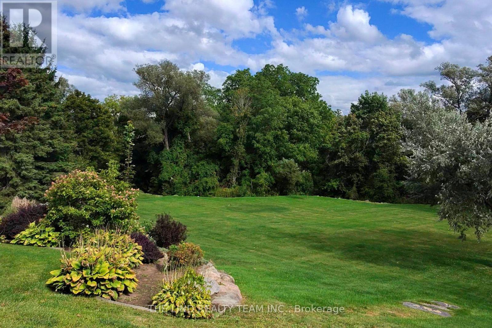 272 Jeff Smith Court, Newmarket, Ontario  L3Y 8C5 - Photo 49 - N12849334