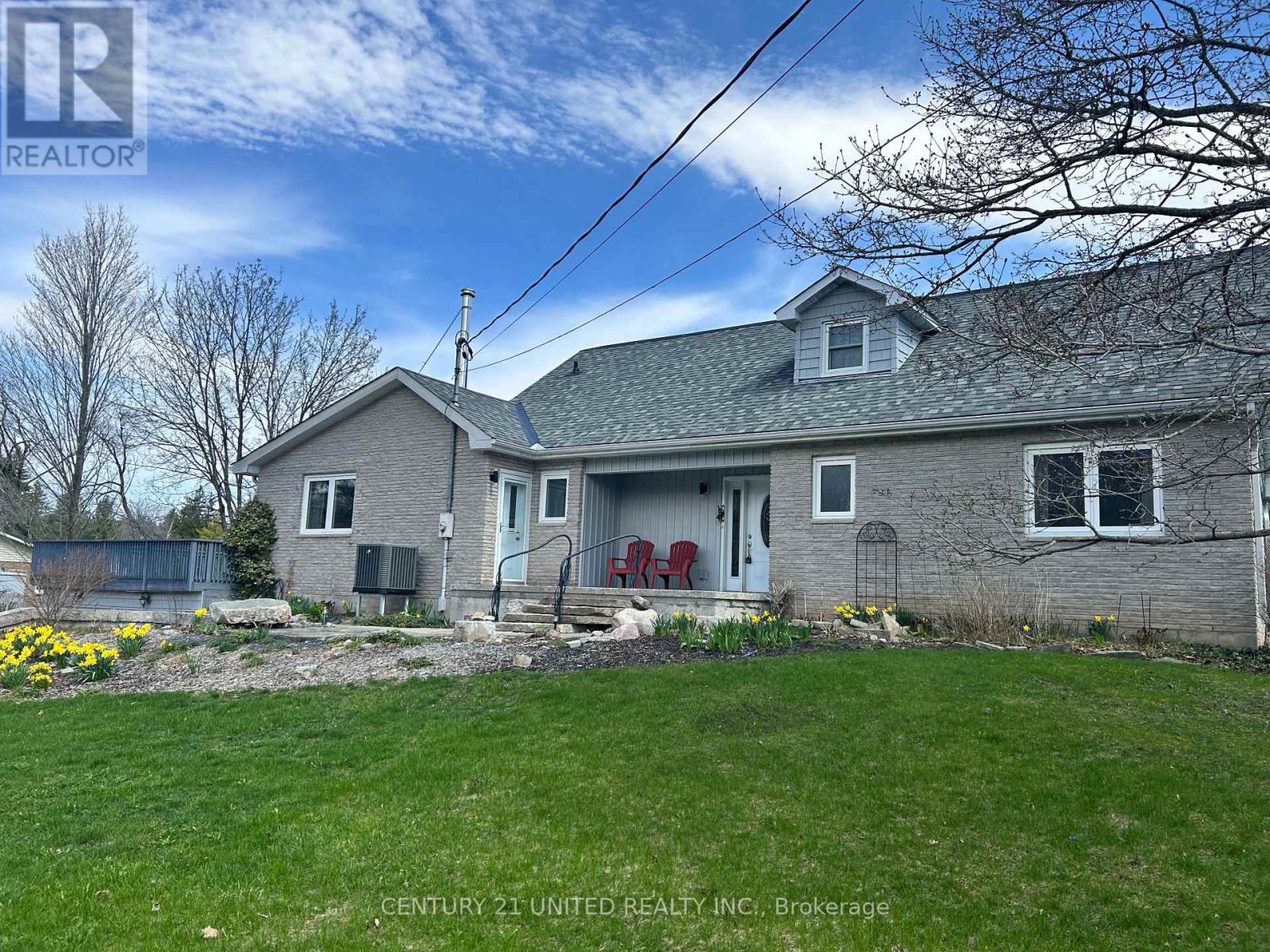 289 County Rd 8, Trent Hills, Ontario  K0L 1L0 - Photo 1 - X12909122