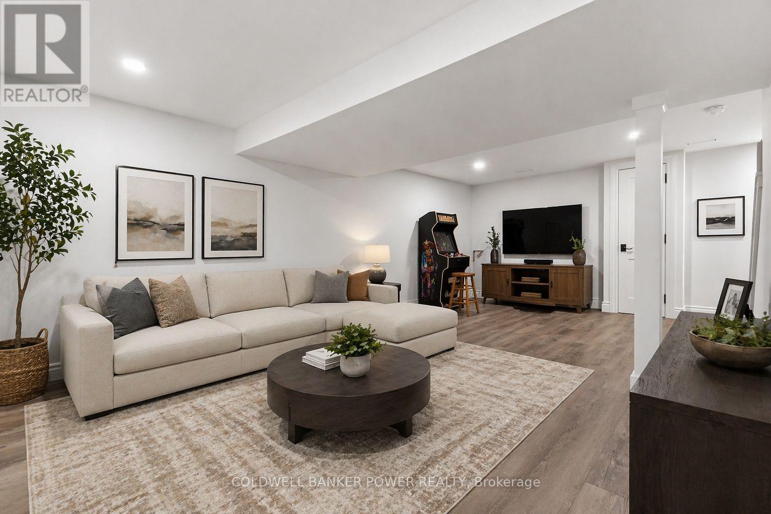 54 Lloyd Manor Crescent, London North, Ontario  N6H 3Z3 - Photo 36 - X13040094