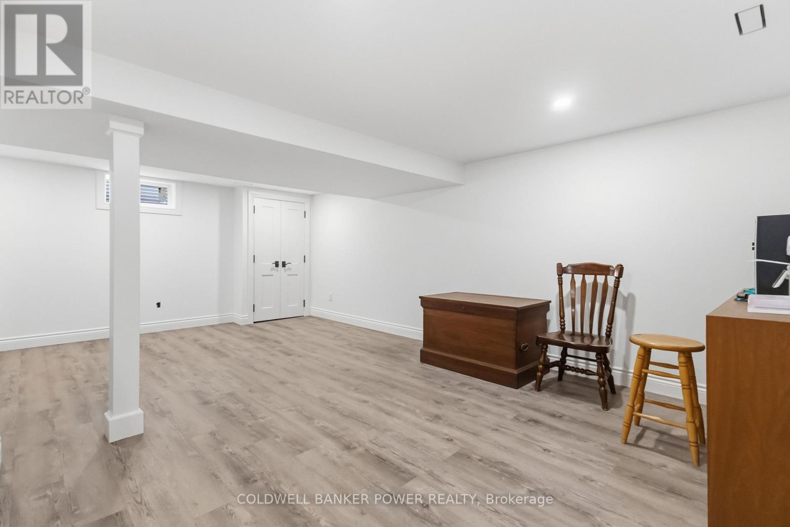 54 Lloyd Manor Crescent, London North, Ontario  N6H 3Z3 - Photo 39 - X13040094