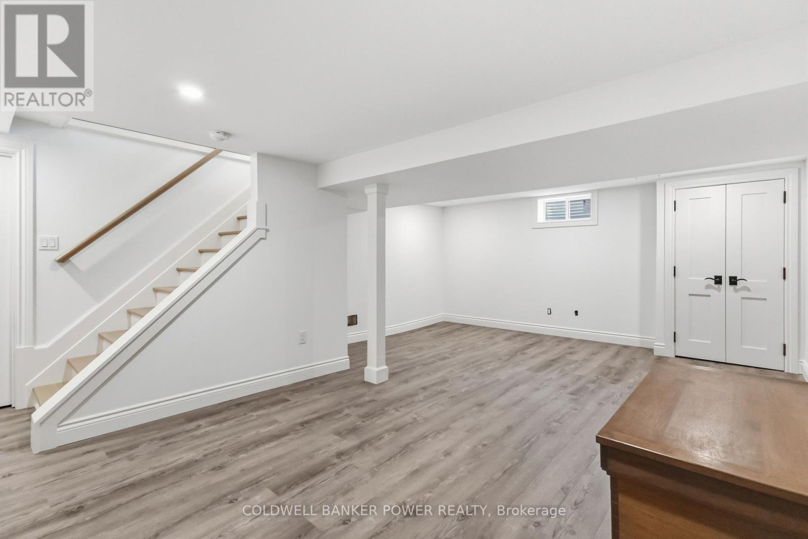 54 Lloyd Manor Crescent, London North, Ontario  N6H 3Z3 - Photo 38 - X13040094