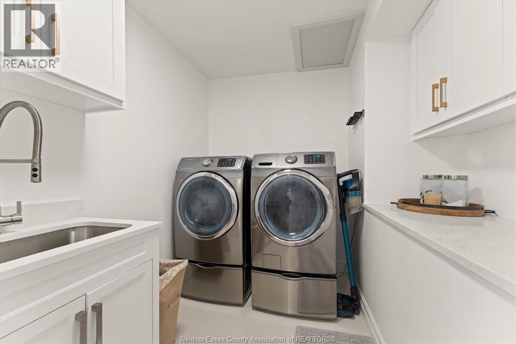 3480 Ouellette, Windsor, Ontario  N9E 3L9 - Photo 24 - 26009126