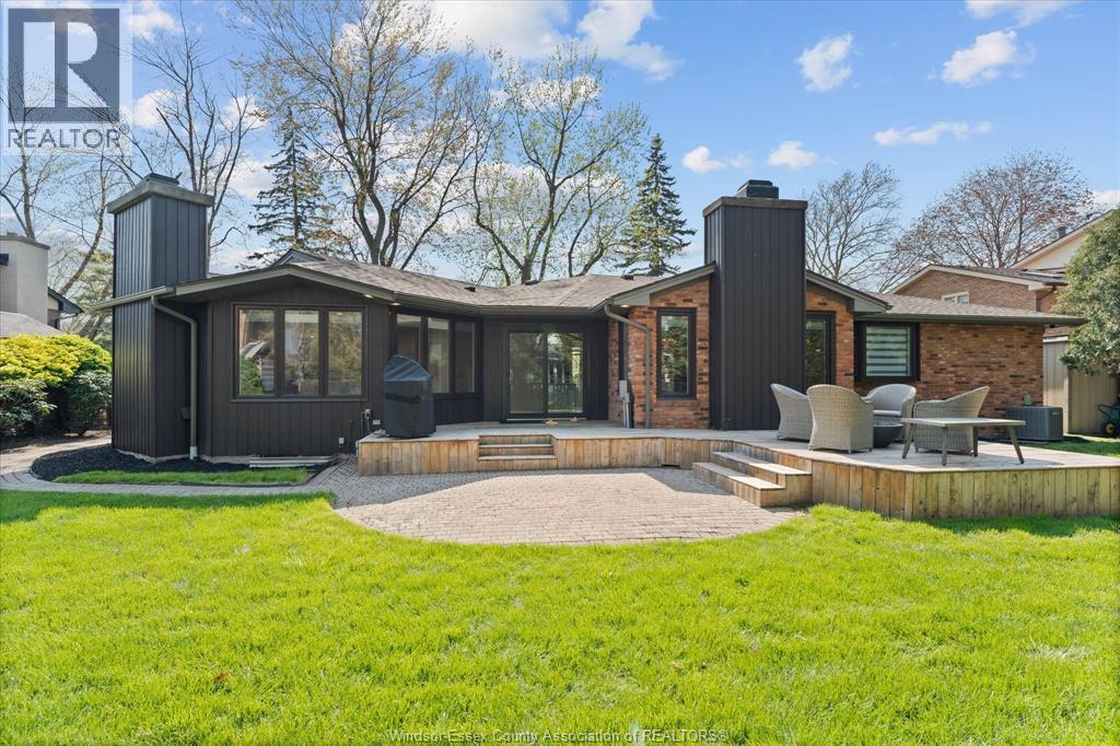 3480 Ouellette, Windsor, Ontario  N9E 3L9 - Photo 28 - 26009126