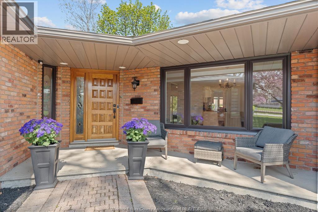 3480 Ouellette, Windsor, Ontario  N9E 3L9 - Photo 5 - 26009126