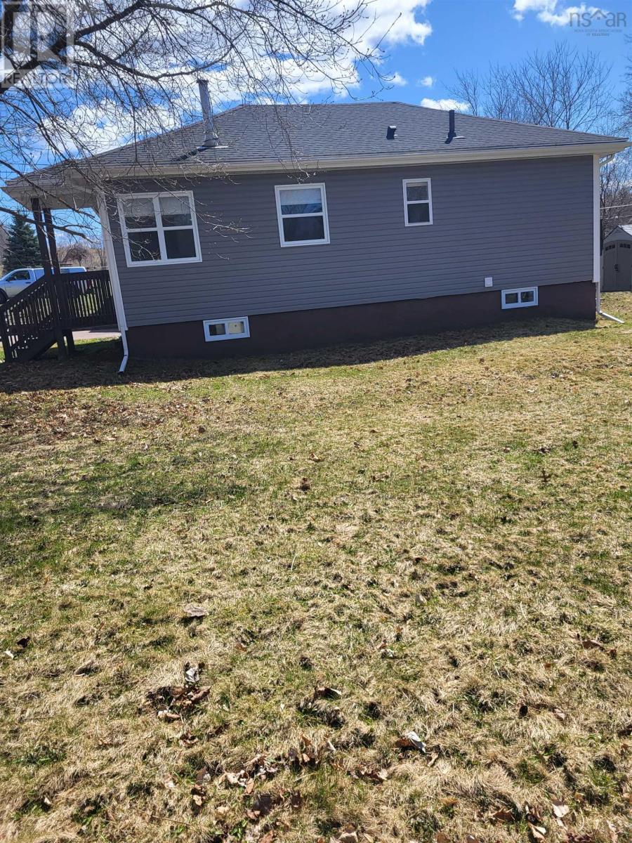 44 Kaulback Street, Truro, Nova Scotia  B2N 3M6 - Photo 3 - 202608485