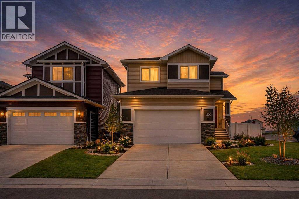 1200 Iron Landing Way, crossfield, Alberta