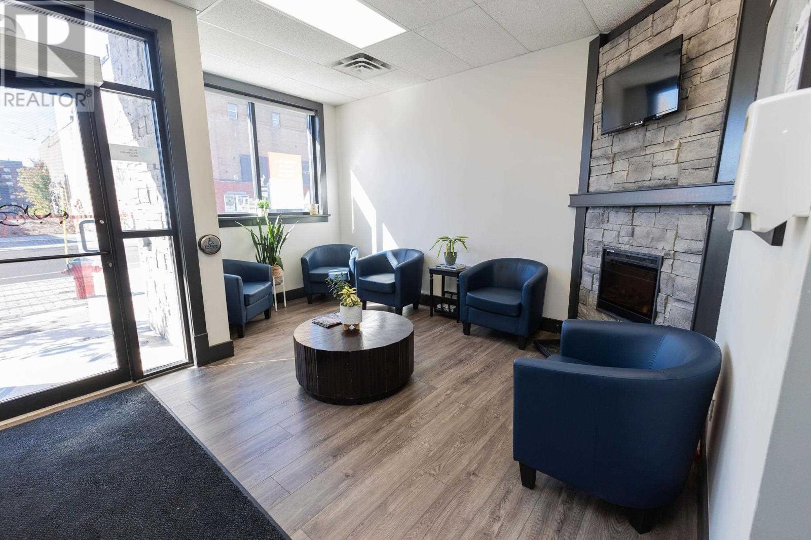 644 Queen St E, Sault Ste. Marie, Ontario  P6A 2A4 - Photo 11 - SM252952