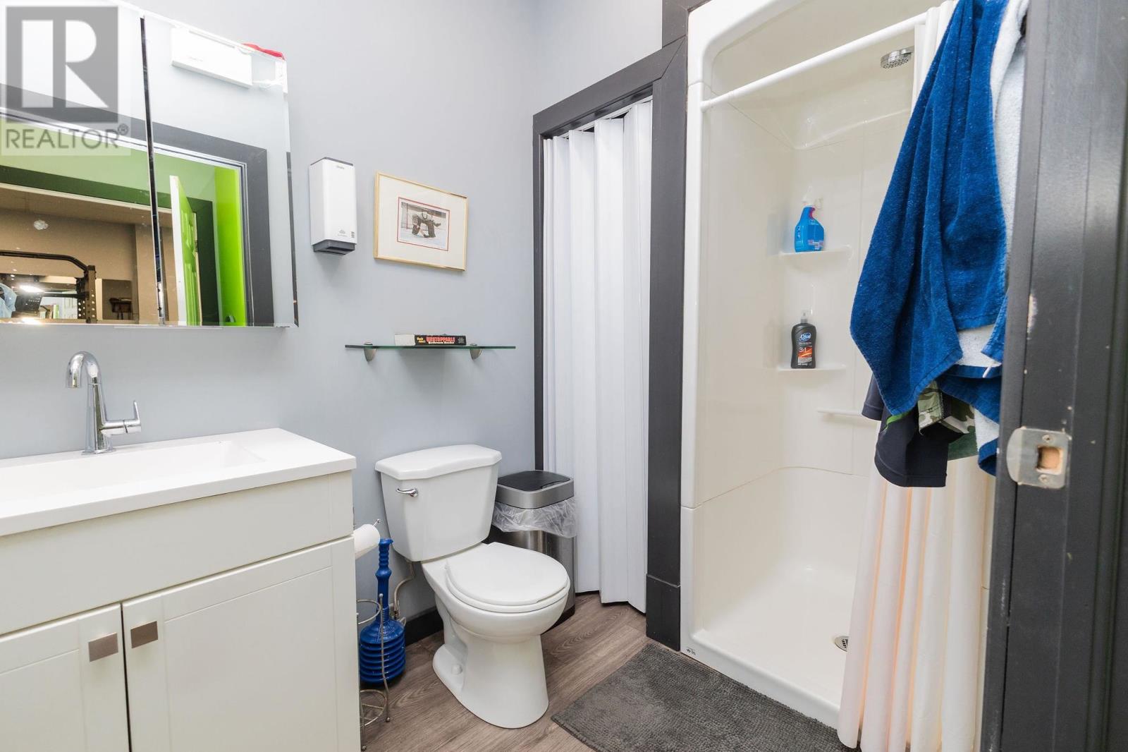 644 Queen St E, Sault Ste. Marie, Ontario  P6A 2A4 - Photo 34 - SM252952