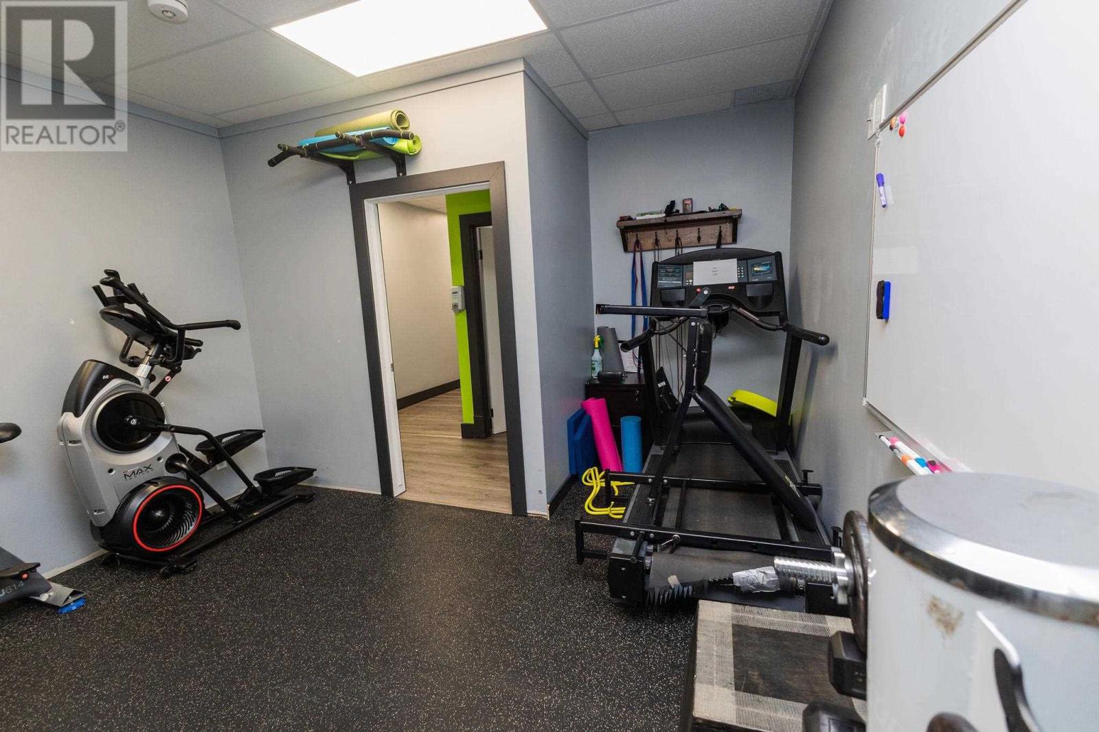 644 Queen St E, Sault Ste. Marie, Ontario  P6A 2A4 - Photo 33 - SM252952