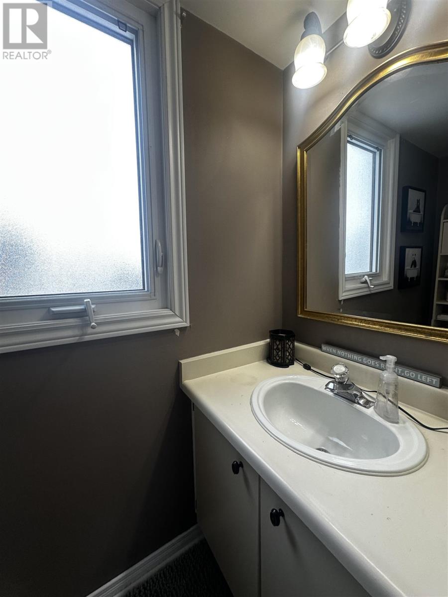 59 Farrell Cres, Elliot Lake, Ontario  P5A 3N5 - Photo 11 - SM260674